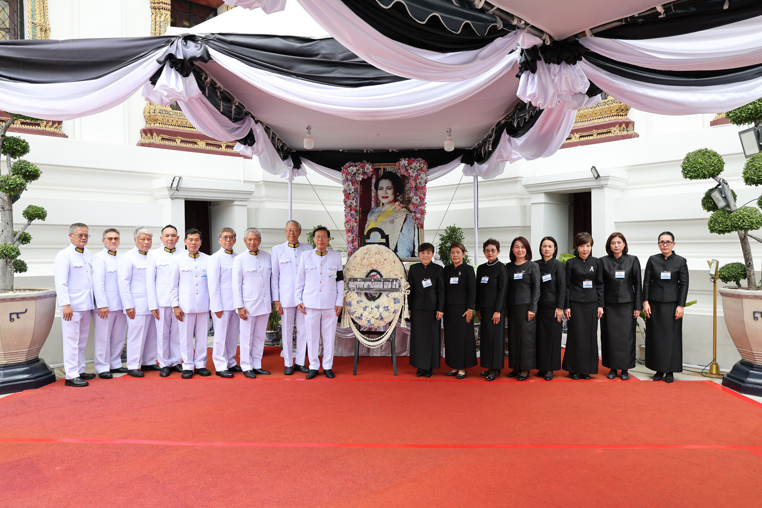 pic-02.JPG